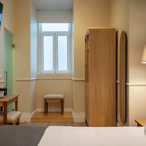 Economy Zimmer mit zwei Einzelbetten
